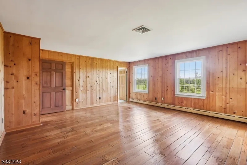 60 Perryville Rd Union, NJ 08867