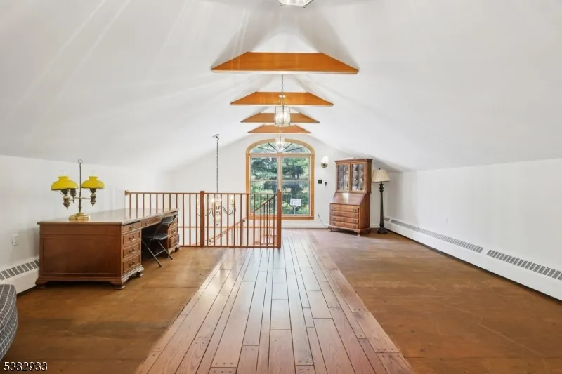 60 Perryville Rd Union, NJ 08867