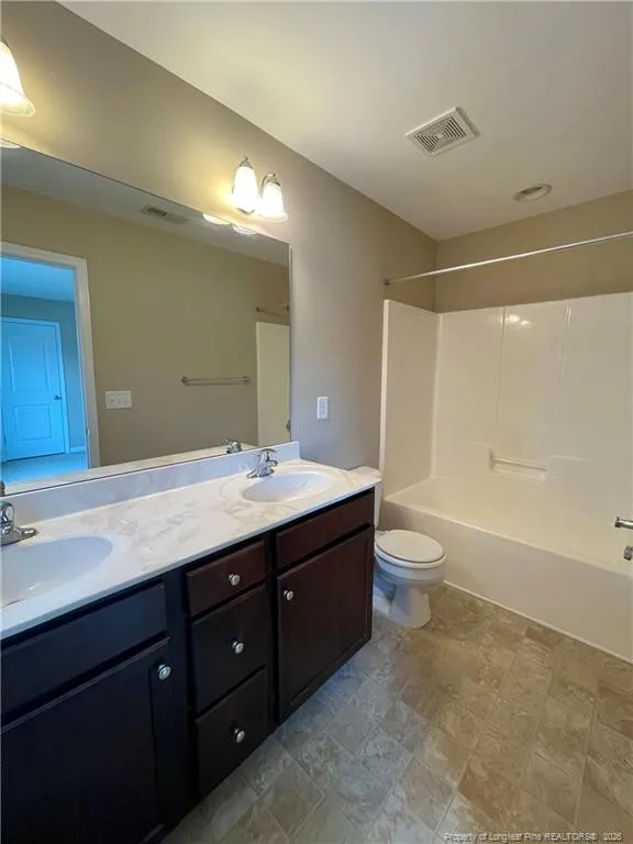 32 Expedition Drive Cameron, NC 28326