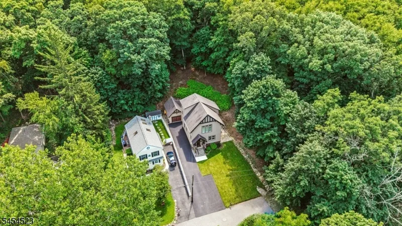 19 Tourne Rd Boonton, NJ 07005