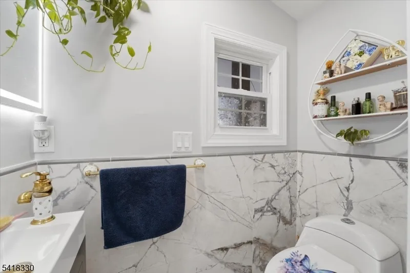 60 Stewart Ave Kearny Town, NJ 07032