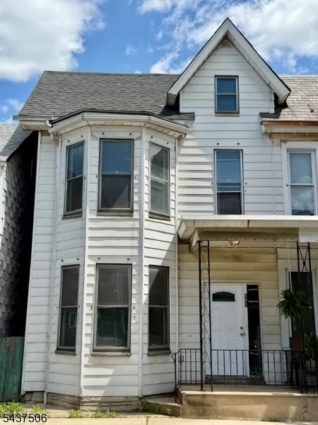 507 S Main St Phillipsburg Town, NJ 08865