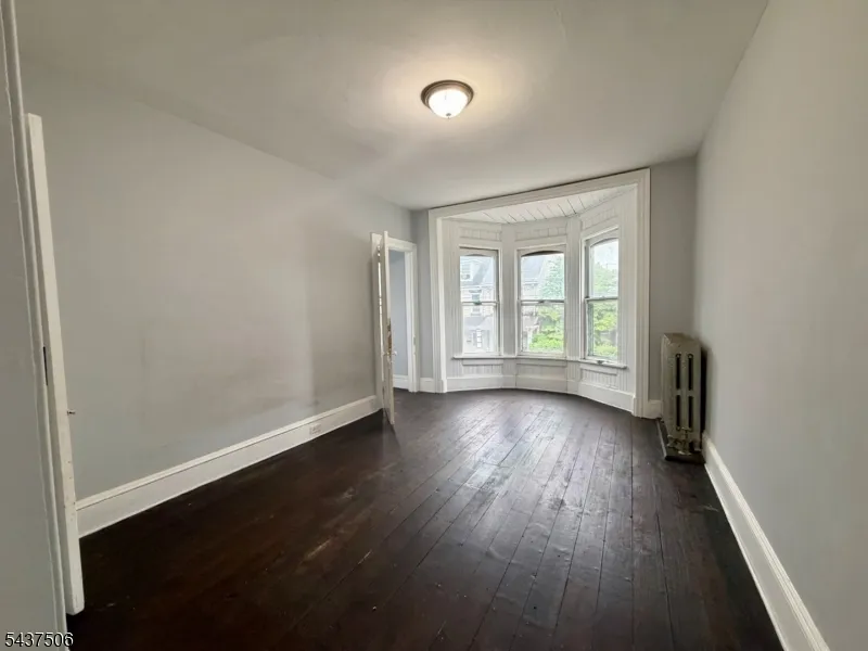 507 S Main St Phillipsburg Town, NJ 08865