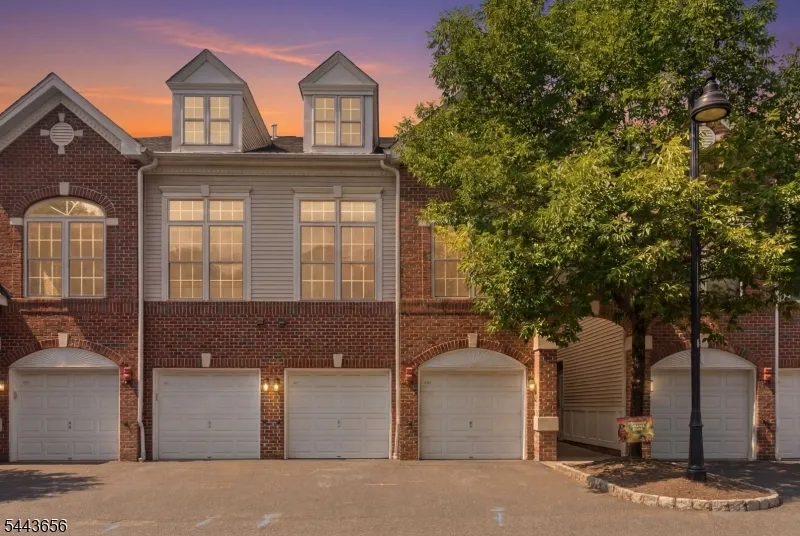 408 Donato Cir #408 Unit 408 Scotch Plains, NJ 07076