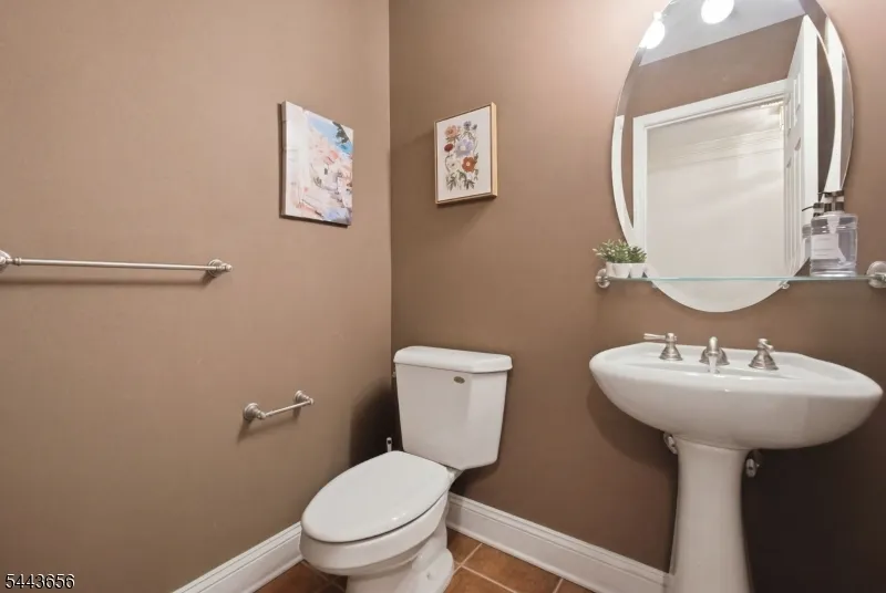 408 Donato Cir #408 Unit 408 Scotch Plains, NJ 07076