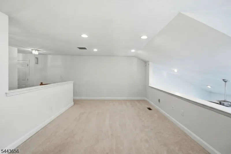 408 Donato Cir #408 Unit 408 Scotch Plains, NJ 07076