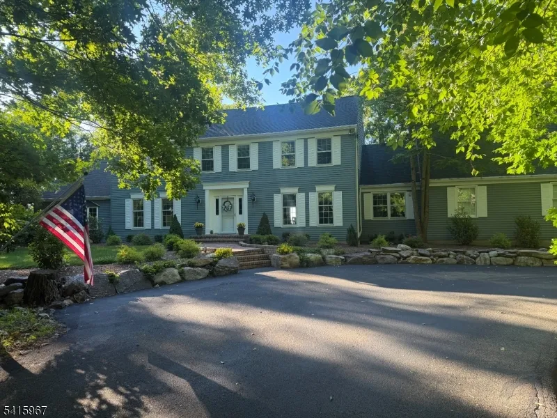 12 Laurel Hill Rockaway, NJ 07435