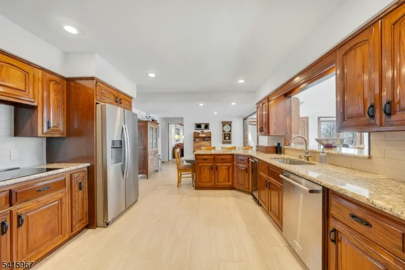 12 Laurel Hill Rockaway, NJ 07435