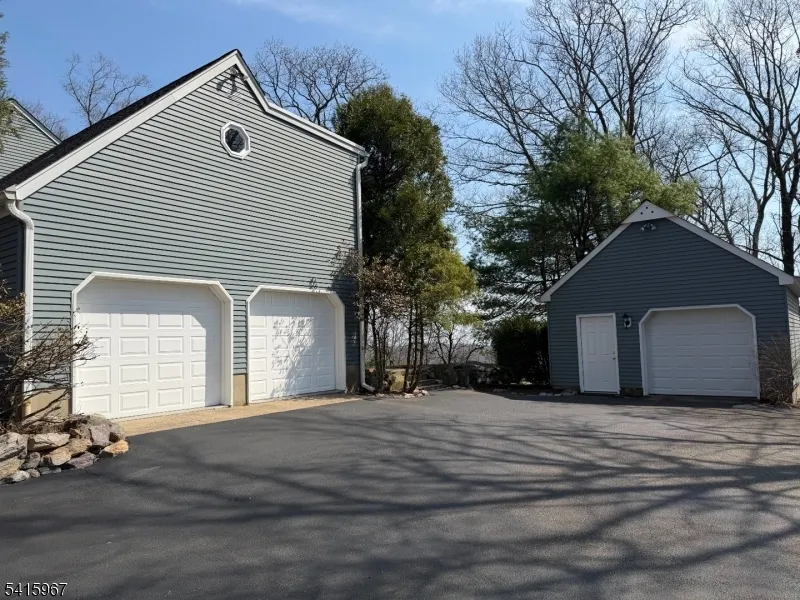12 Laurel Hill Rockaway, NJ 07435