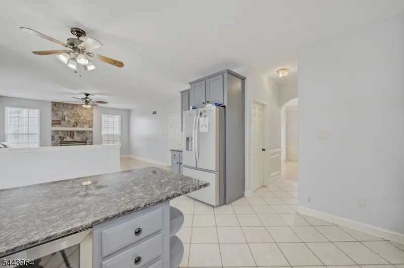 1316 Sassafras Ln Monroe, NJ 08094