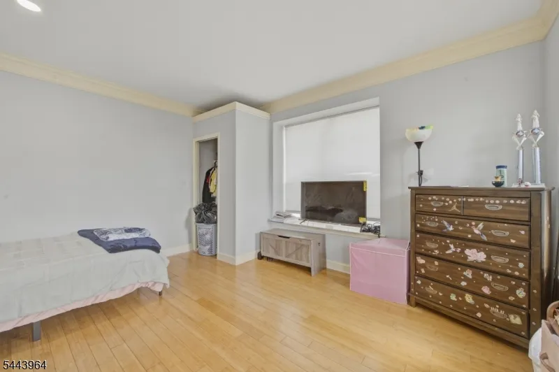 1316 Sassafras Ln Monroe, NJ 08094