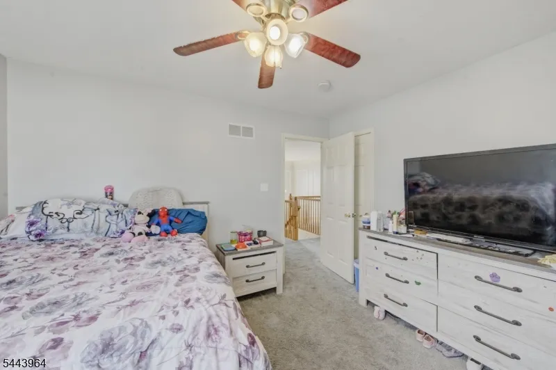 1316 Sassafras Ln Monroe, NJ 08094