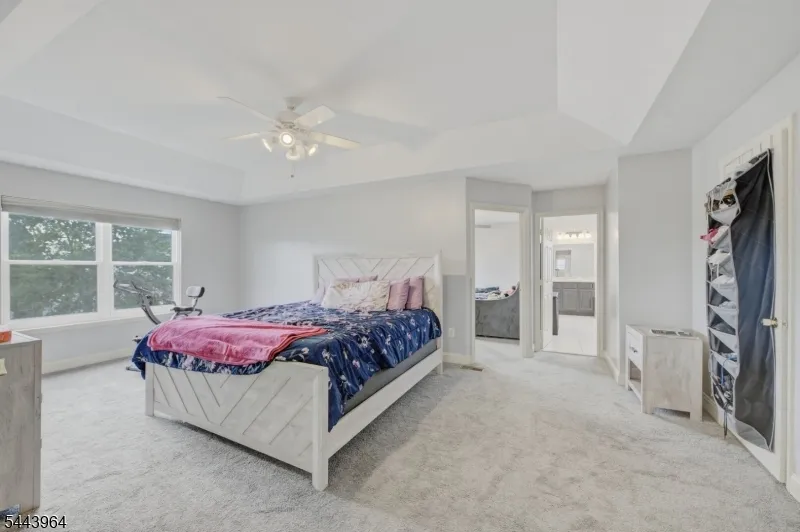 1316 Sassafras Ln Monroe, NJ 08094