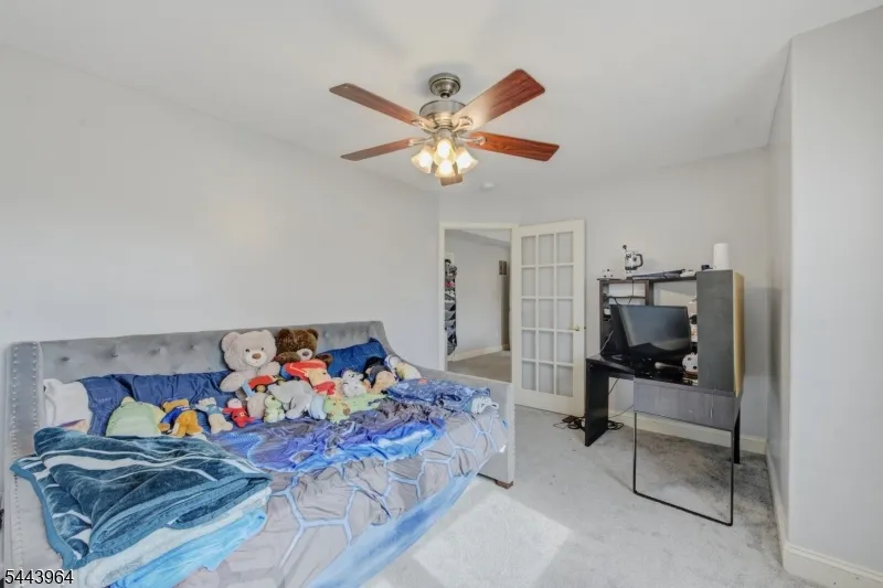 1316 Sassafras Ln Monroe, NJ 08094