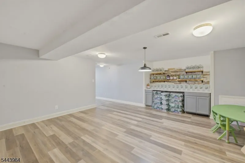 1316 Sassafras Ln Monroe, NJ 08094