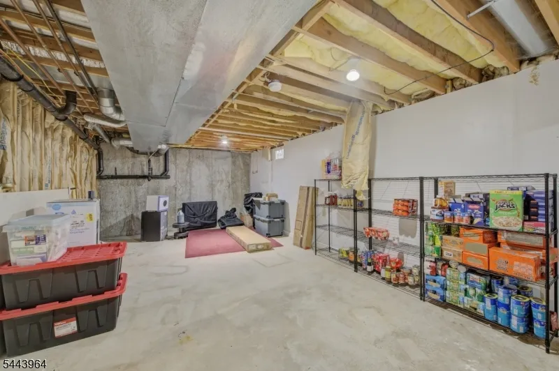 1316 Sassafras Ln Monroe, NJ 08094