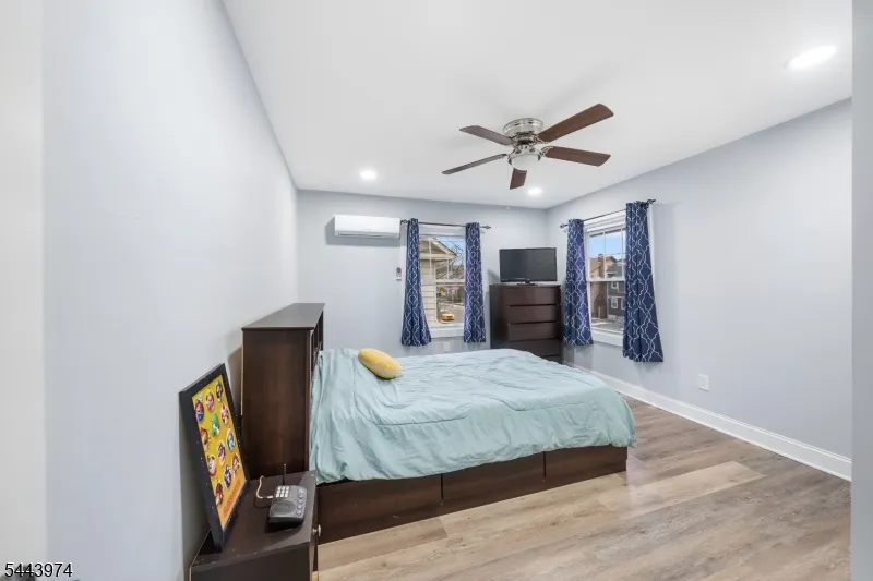 61 Keer Ave Newark City, NJ 07112