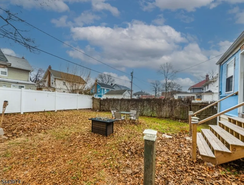 61 Keer Ave Newark City, NJ 07112