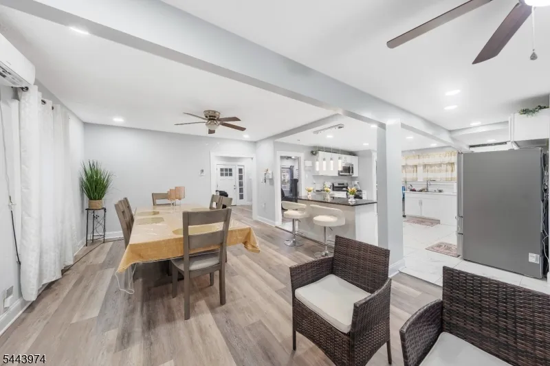 61 Keer Ave Newark City, NJ 07112