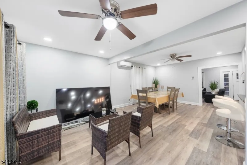 61 Keer Ave Newark City, NJ 07112