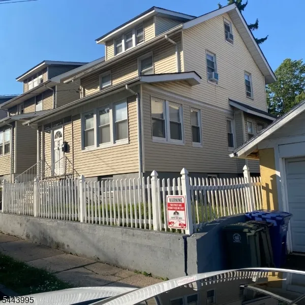 77 Wagner Pl Irvington, NJ 07111