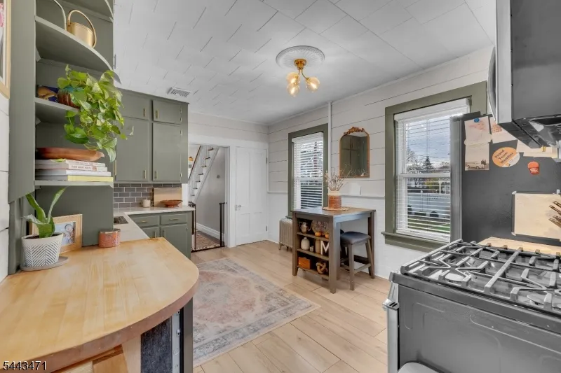 102 Maple Ave Rockaway, NJ 07866