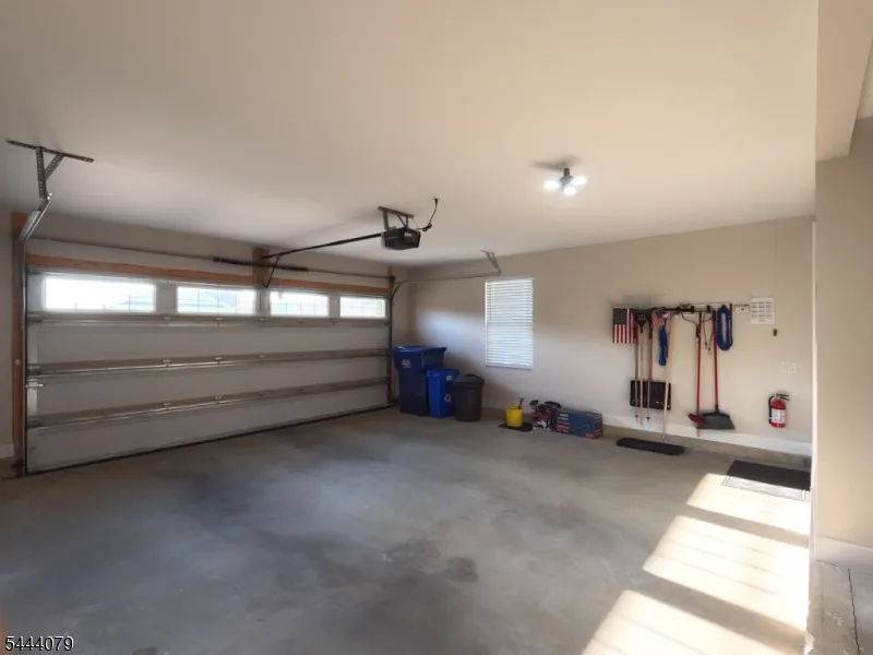 18 Lam Drive Hardyston, NJ 07419