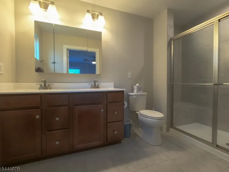 18 Lam Drive Hardyston, NJ 07419