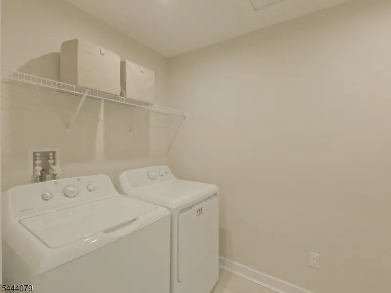 18 Lam Drive Hardyston, NJ 07419