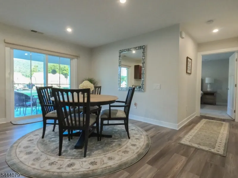 18 Lam Drive Hardyston, NJ 07419