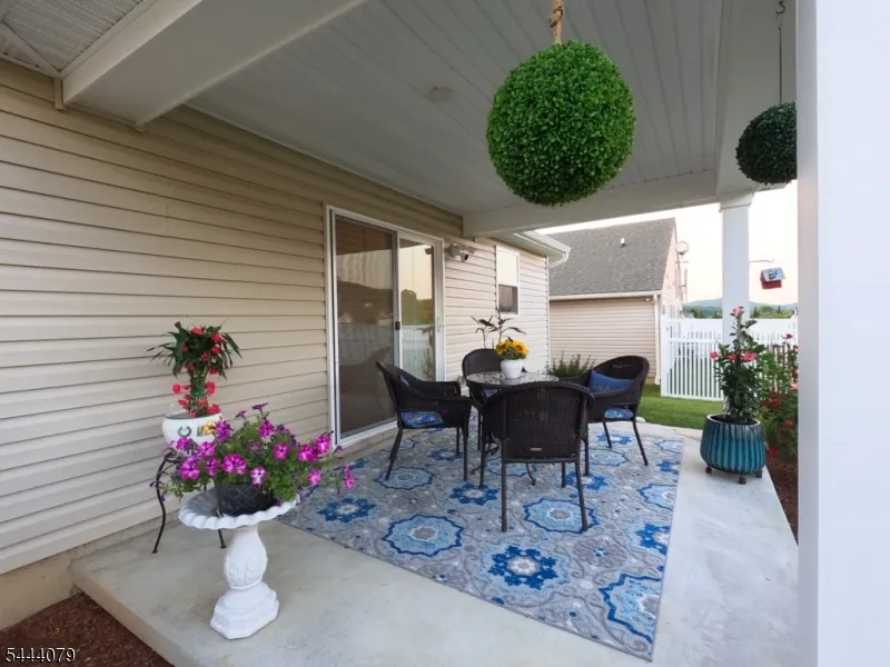 18 Lam Drive Hardyston, NJ 07419