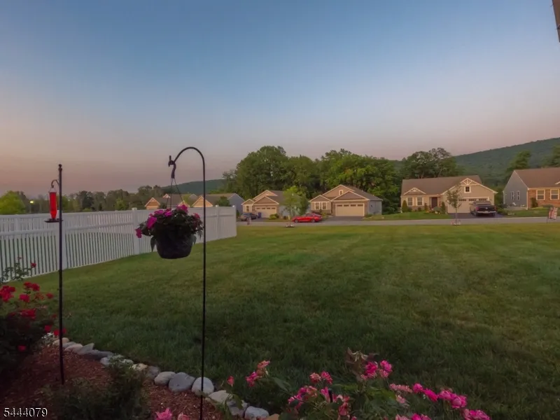18 Lam Drive Hardyston, NJ 07419