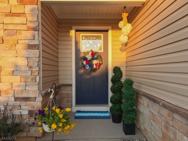 18 Lam Drive Hardyston, NJ 07419