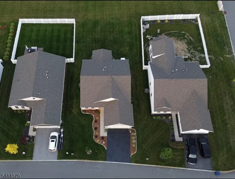 18 Lam Drive Hardyston, NJ 07419