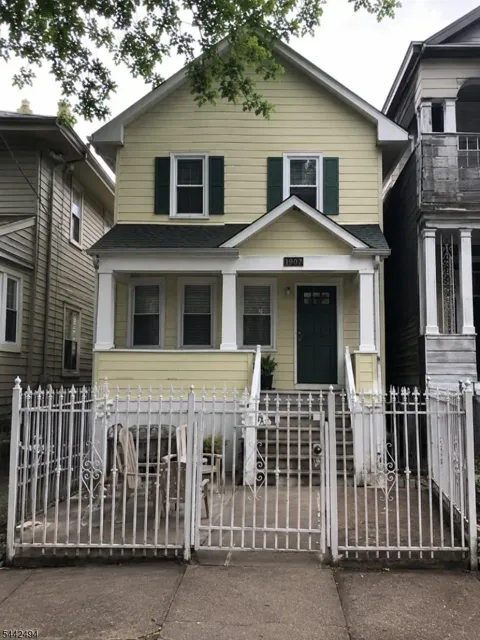 101 Columbia Ave