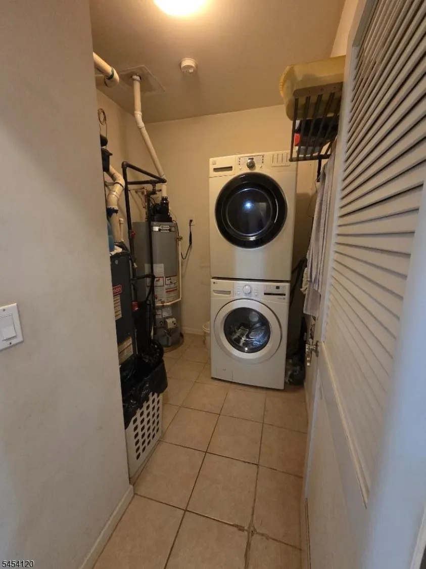 564 52Nd St #205 Unit 205 West New York Town, NJ 07093