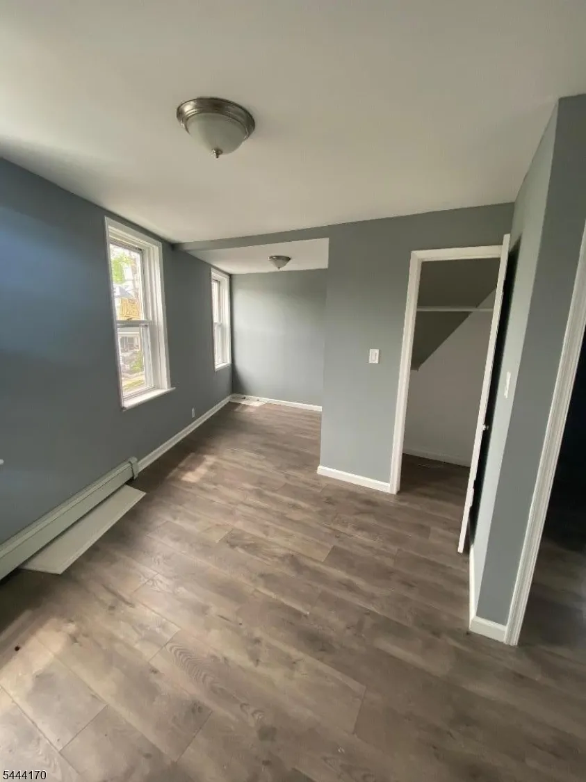 9 Lewis St Phillipsburg Town, NJ 08865