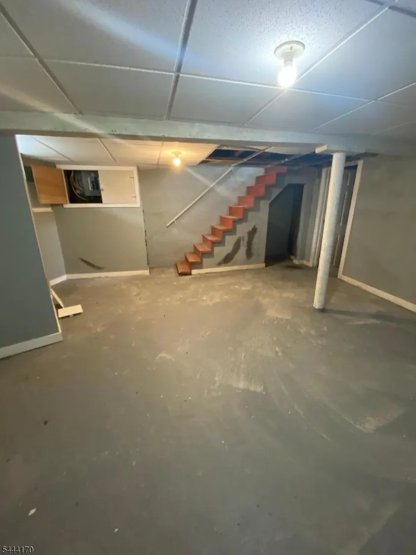 9 Lewis St Phillipsburg Town, NJ 08865