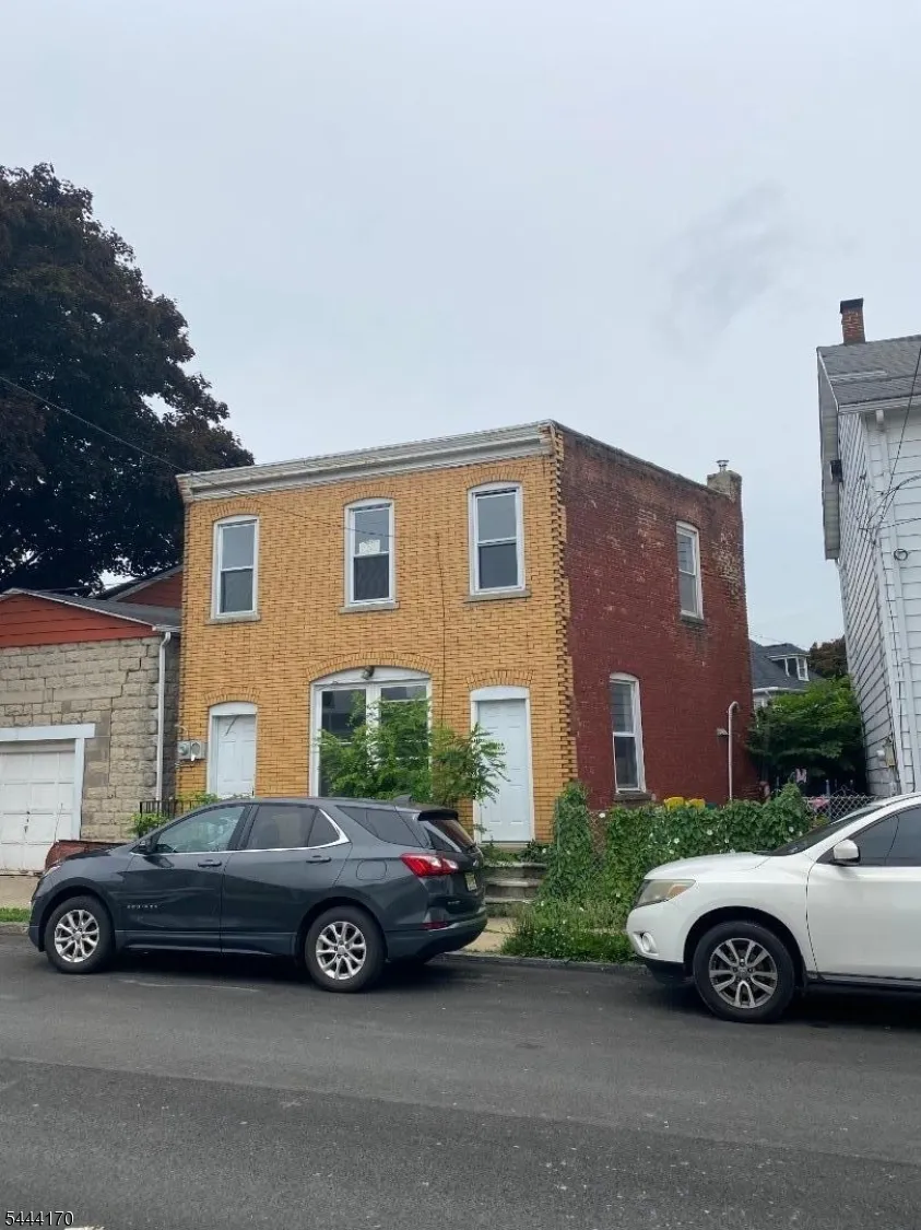 9 Lewis St Phillipsburg Town, NJ 08865