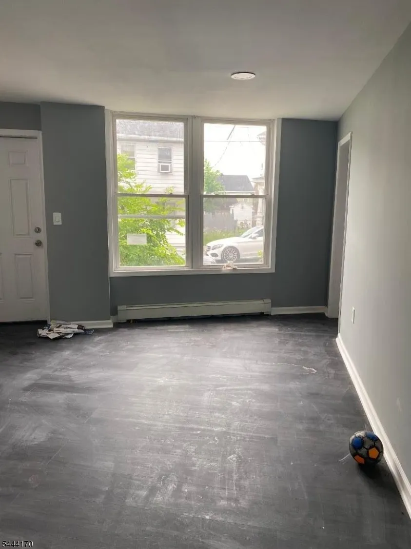 9 Lewis St Phillipsburg Town, NJ 08865