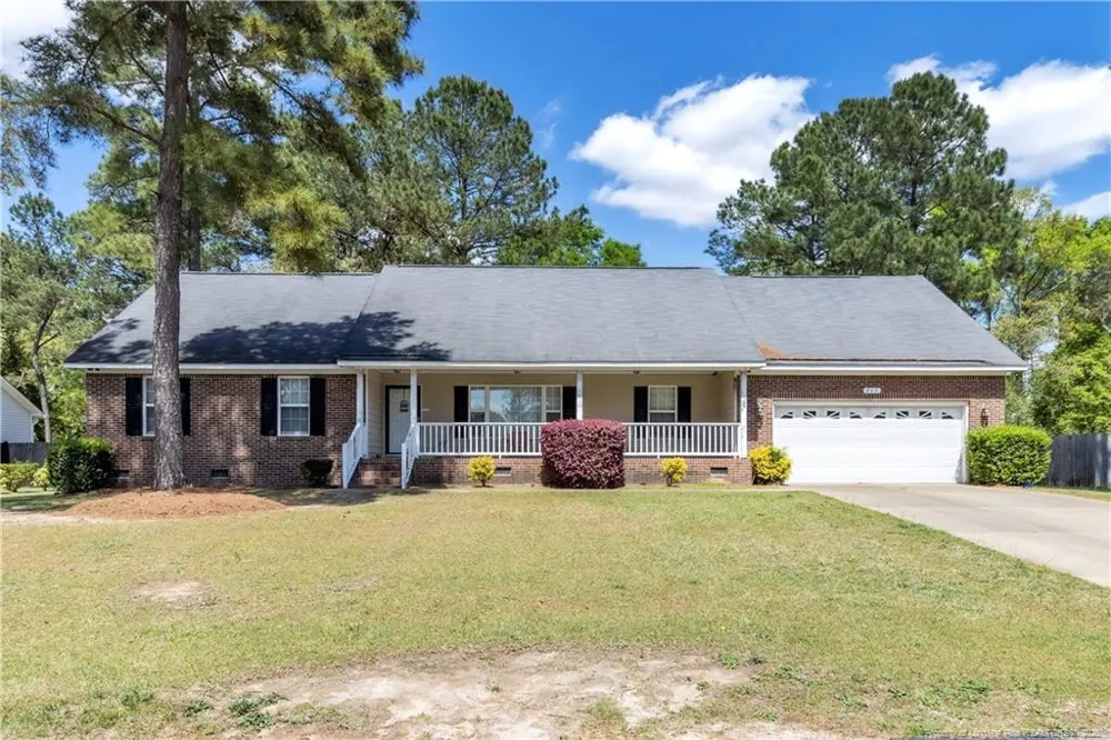 215 Triple Crown Drive Raeford, NC 28376
