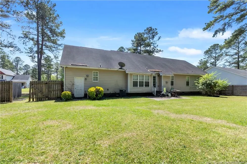 215 Triple Crown Drive Raeford, NC 28376