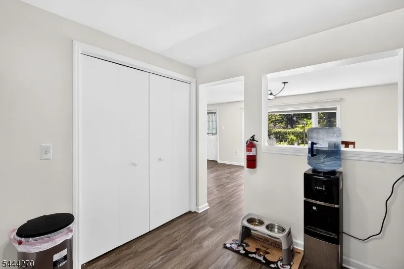 127 W End Ave Newton Town, NJ 07860