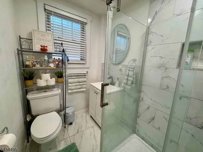 165 5Th Ave Hawthorne, NJ 07506