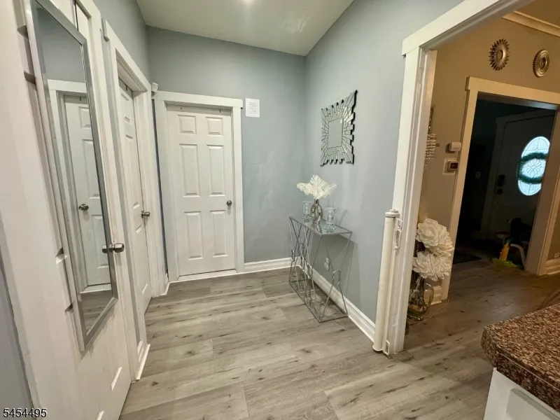 165 5Th Ave Hawthorne, NJ 07506