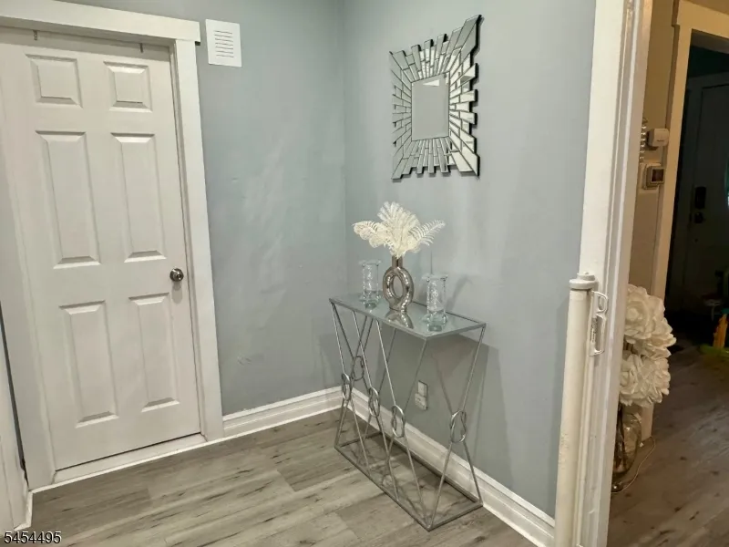 165 5Th Ave Hawthorne, NJ 07506