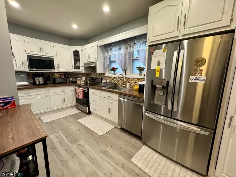 165 5Th Ave Hawthorne, NJ 07506