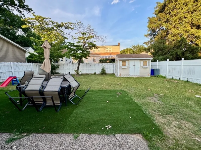 165 5Th Ave Hawthorne, NJ 07506