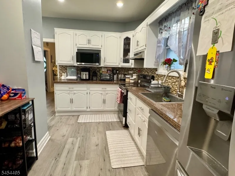 165 5Th Ave Hawthorne, NJ 07506