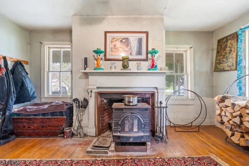 134 Drew Rd Vernon, NJ 07461